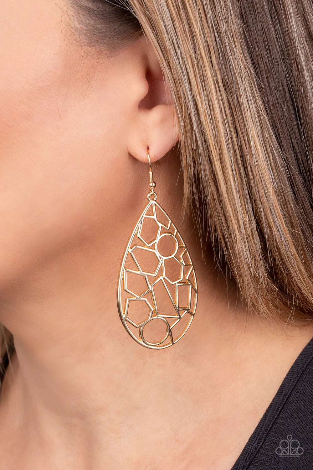 Reshaped Radiance - Gold Earring