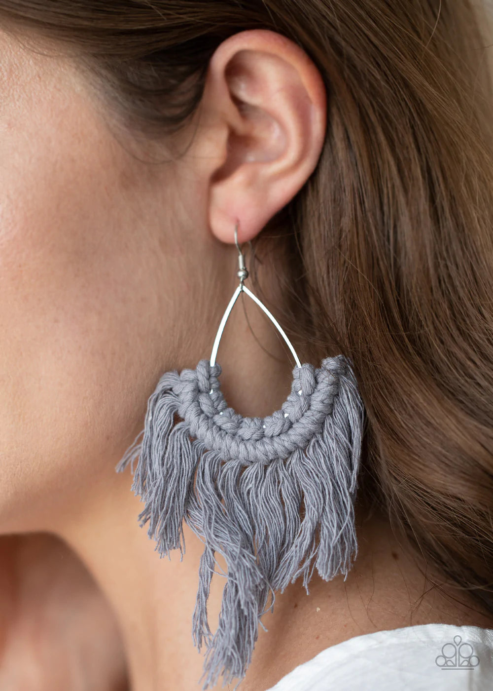 Wanna Piece of MACRAME? - Silver Earring