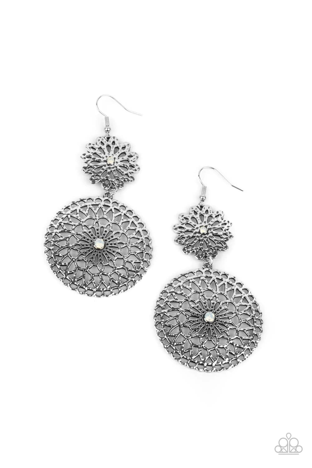 Garden Mantra - White Earring