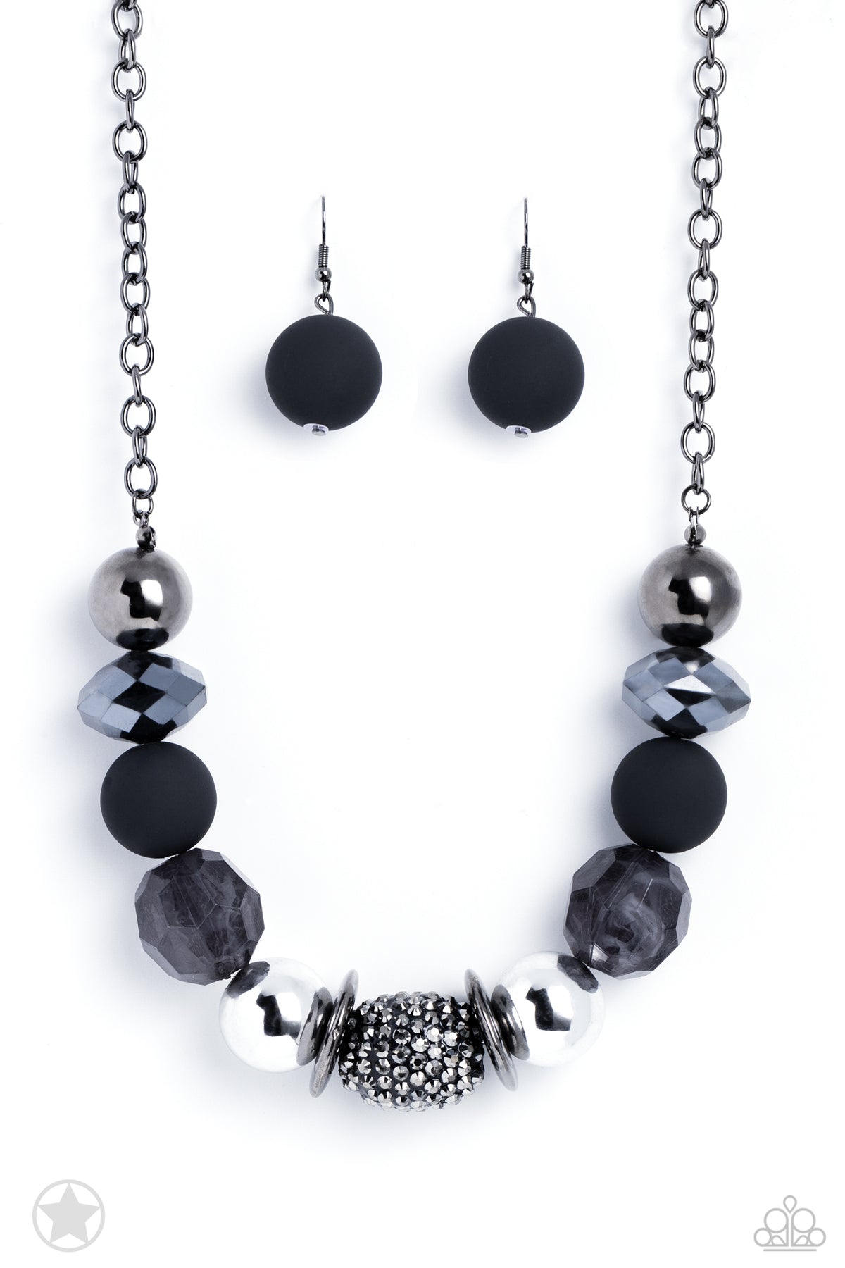 A Warm Welcome - Black Blockbuster-Necklace