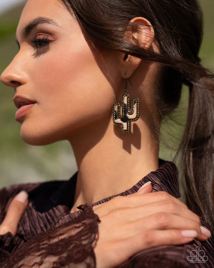 Western Worth - Brass Earring