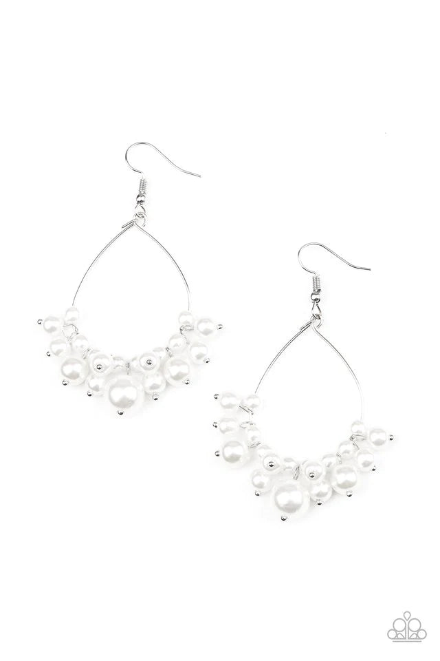 5th Avenue Appeal - White Earring