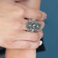 Glam Demand - Silver Ring