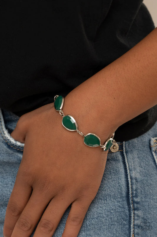 REIGNy Days - Green Bracelet