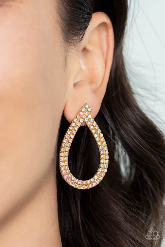 Diva Dust - Gold Post Earring