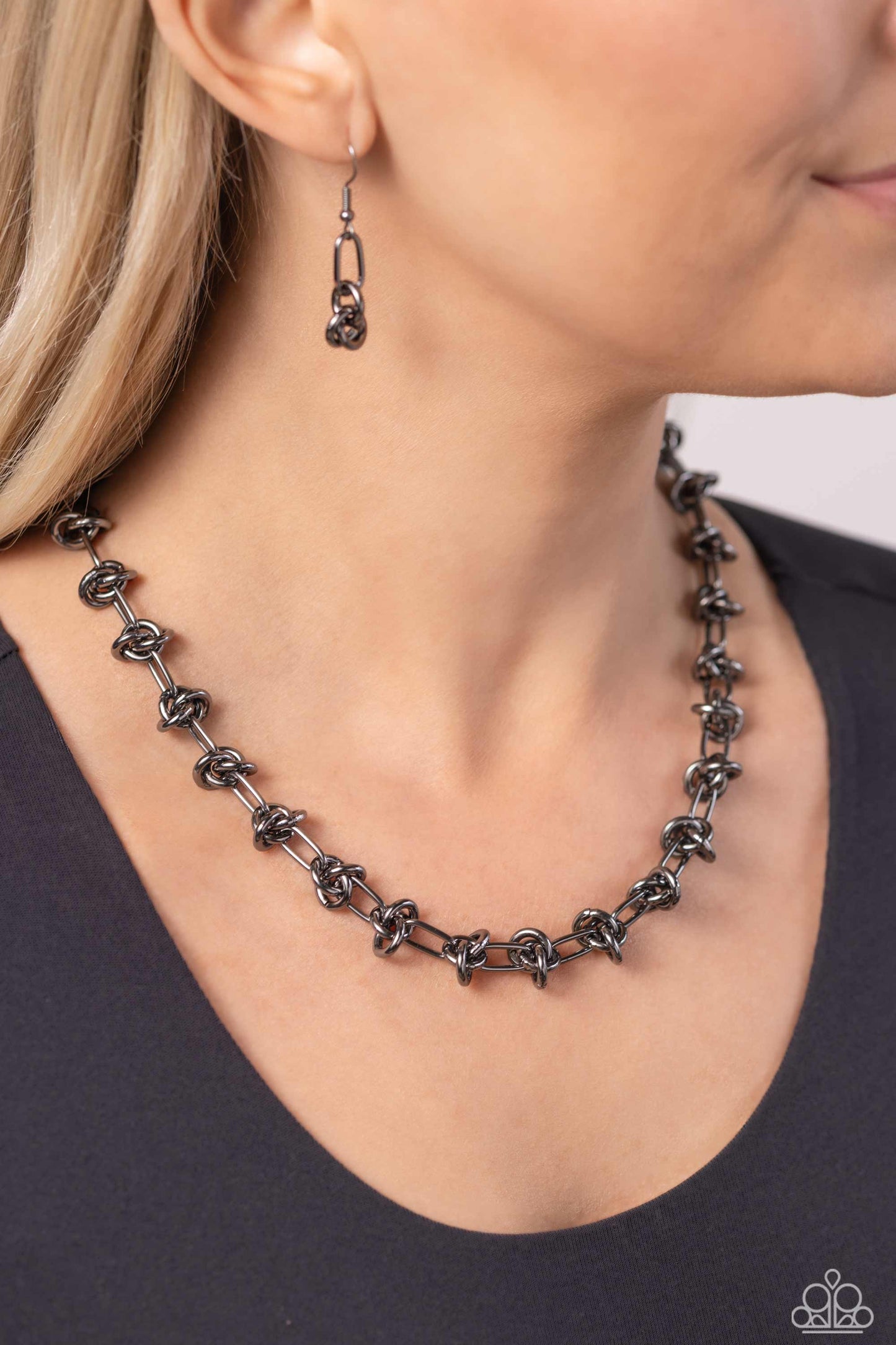 Knotted Kickoff - Black Necklace