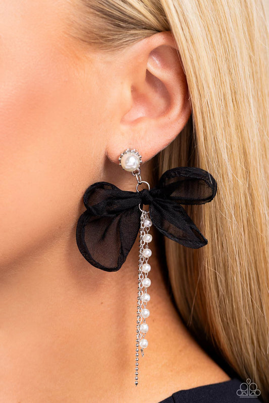 High-Class Heiress - Black Post Earring