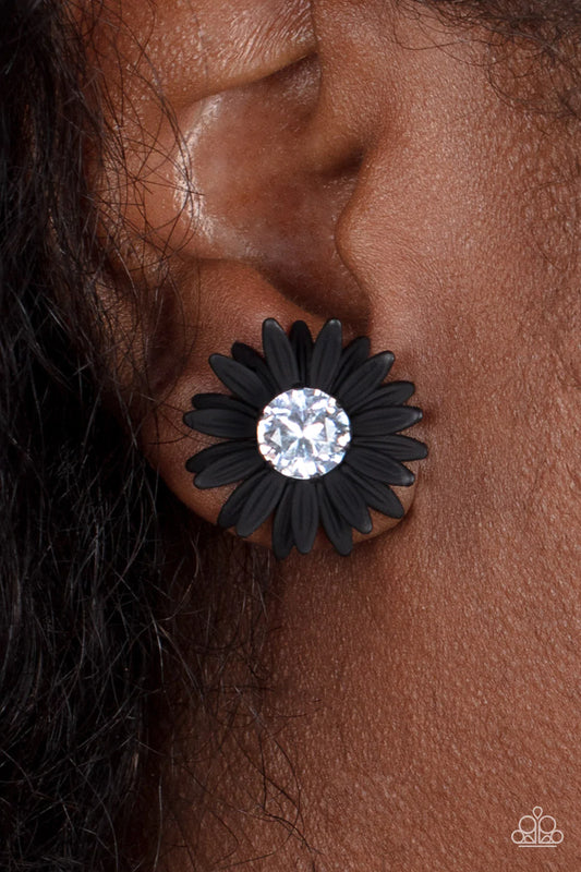 Sundshiny DAIS-y - Black Post Earring